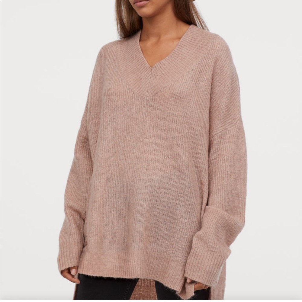 H&m tan oversized knit sweater v neck